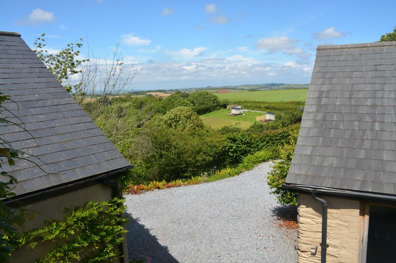 Kerswell Farmhouse Totnes Exterior photo